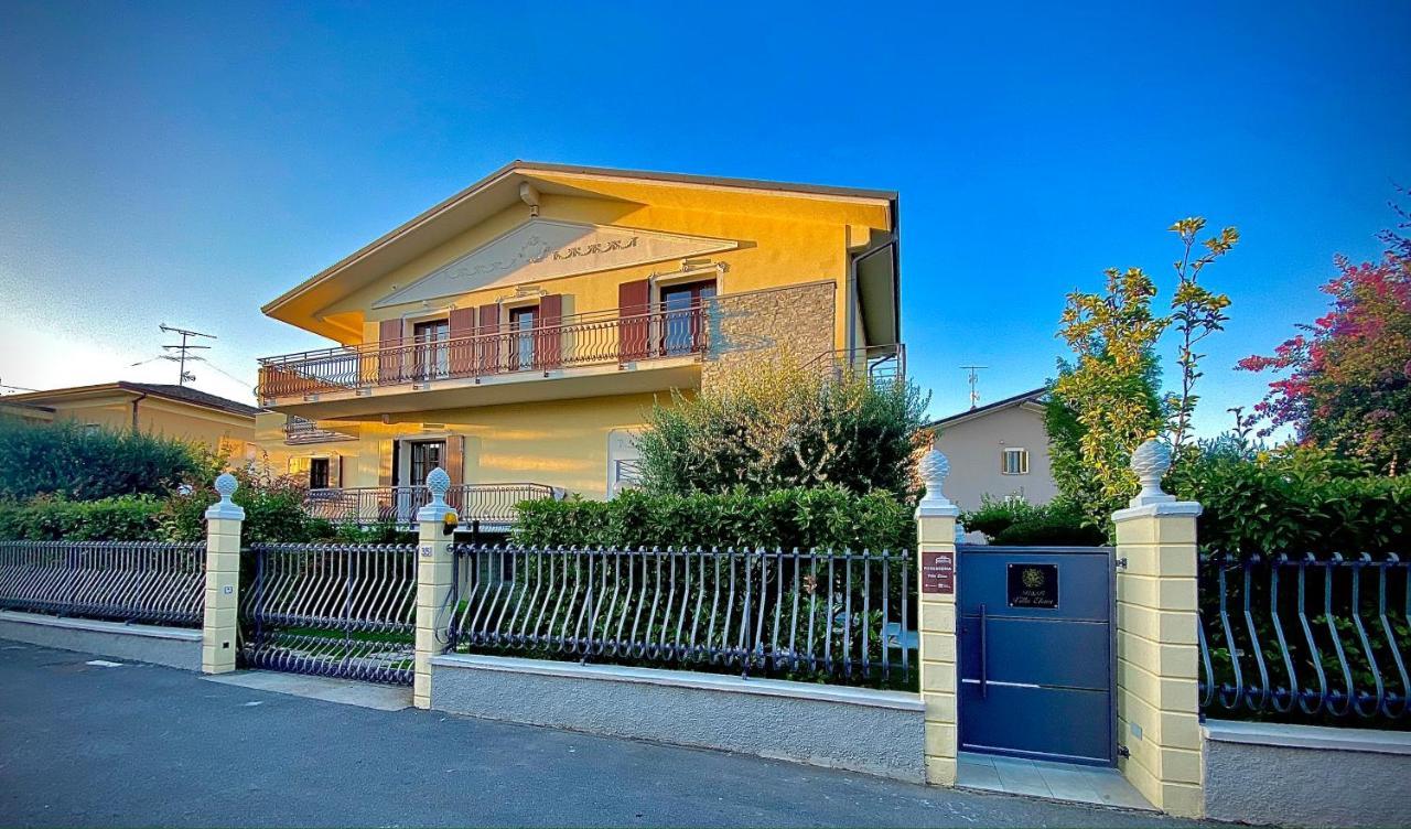 Villa Elena เดเซนซาโนเดลการ์ดา ภายนอก รูปภาพ